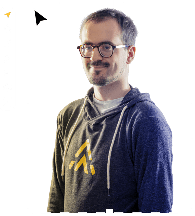 Photo de Adrien Greco entouré d'un rectangle de sélection et d'outils de design.